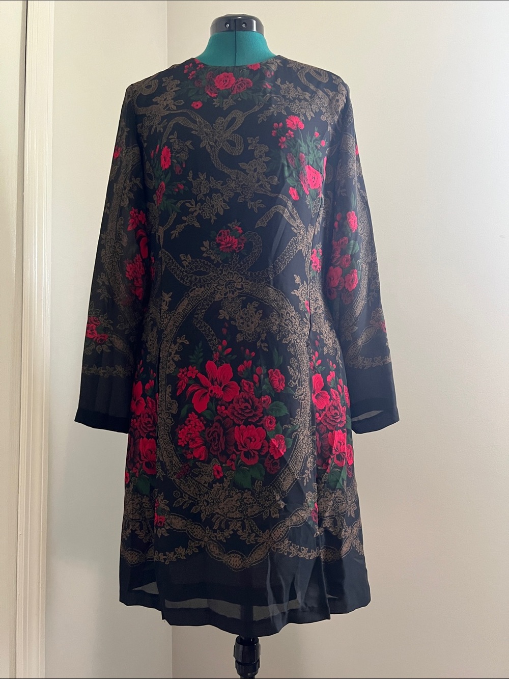 Avita Black Long-Sleeve Dress with Red Floral Print